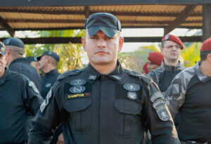 O camelô que se tornou oficial da Polícia Militar do Acre