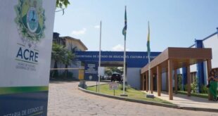 Secretaria de Educação desmente notícia sobre pagamento de abono salarial