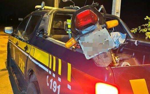 PRF recupera moto com restrição de roubo em Rio Branco-AC