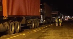 Caminhoneiros reagem a derrota de Bolsonaro fechando Rodovias: Acre prejudicado