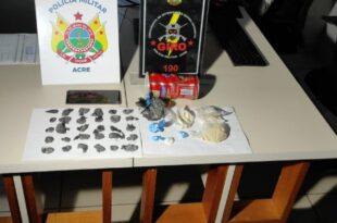 Dois homens vendendo drogas em via pública são presos em bairro de Rio Branco