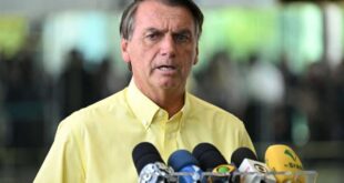 Bolsonaro volta a convocar apoiadores a fiscalizar eleições neste domingo