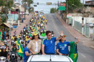 Gladson participa de carreata em apoio a Bolsonaro
