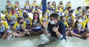 Gladson grava vídeo em homenagem ao Dia das Crianças