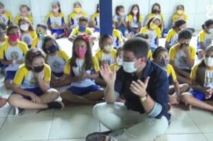 Gladson grava vídeo em homenagem ao Dia das Crianças