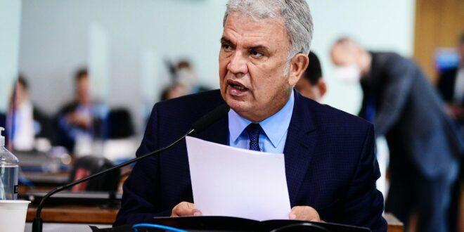 “É de bom senso investir em energia solar no Acre”, defende senador Sérgio Petecão