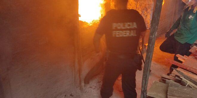 PF incinera 1 tonelada de drogas no Acre