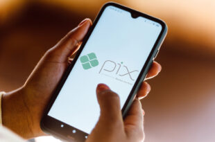 Pix parcelado demora a se espalhar pelo comércio