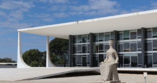 União ganha julgamento no STF e evita rombo estimado em R$ 472 bilhões