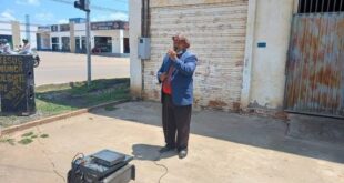 Pastor que cantava pelas ruas de Sena tem mandado de prisão por estupro de vulnerável