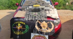 Policia apreende cocaína, Skunk e prende traficante em barreira na 317