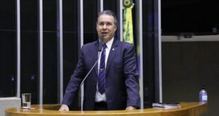Câmara aprova projeto que prevê ações em favor da saúde mental de policiais; acompanhe