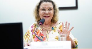 Entidades defendem centros de assistência integral no SUS para pessoas com autismo