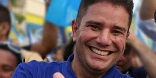 Vídeo de Gladson com vestimenta árabe no Egito, viraliza nas redes sociais