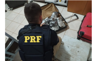 PRF apreende 27 kg de cocaína em ônibus vindo de Cruzeiro do Sul