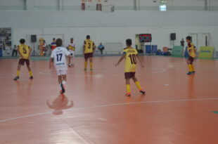 Colégio Acreano vence mais uma partida nos Jogos Escolares Brasileiros e está na final do futsal masculino