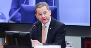 Líder evangélico quer diálogo com Lula e diz que Zambelli prejudicou Bolsonaro