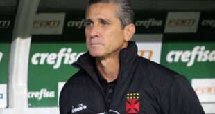 Três dias após o acesso à elite nacional, Vasco dispensa o técnico Jorginho