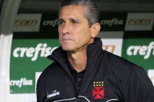 Três dias após o acesso à elite nacional, Vasco dispensa o técnico Jorginho