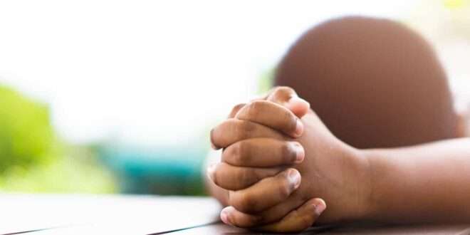 Adolescentes que pretendiam criar Fundação Pró-Reescravização são expulsos de colégio de SP