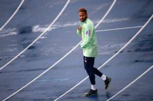 Neymar curte postagem que debocha de dependência química de Casagrande