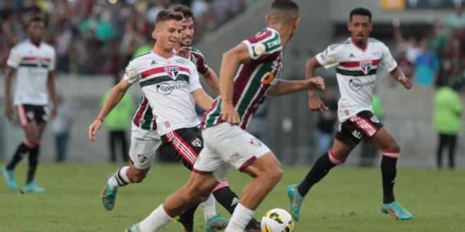 Cano faz 3 gols em 13 minutos e garante virada do Fluminense sobre o São Paulo