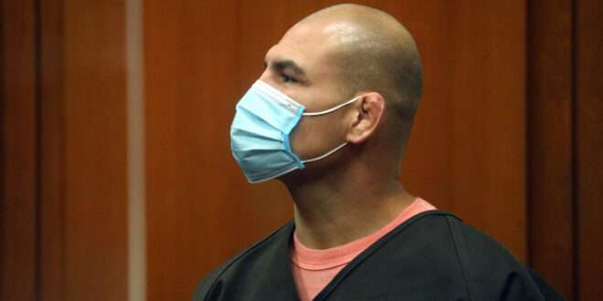 Justiça define fiança para ex-campeão do UFC preso por tentativa de homicídio