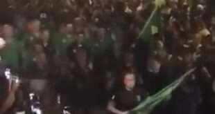 Integralistas desfilam pelas ruas de Santa Catarina cantando "o Brasil é nosso"