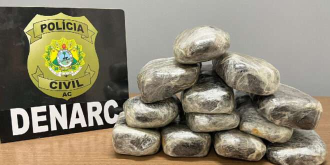 Polícia Civil apreende 12kg de cocaína em ônibus que saia de Cruzeiro do Sul