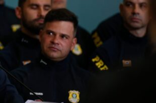 PF abre investigação contra diretor-geral da PRF por atuação nas eleições
