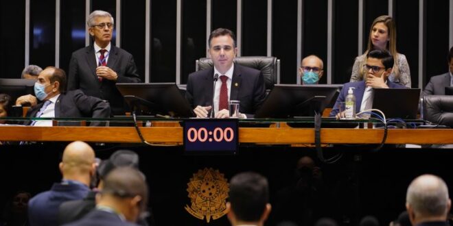 Congresso aprova regras para garantir transparência das emendas de relator no Orçamento