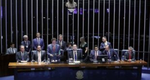 Congresso promulga nesta quinta a PEC que viabiliza pagamento do piso da enfermagem