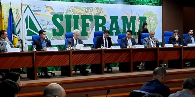 Investimentos de quase meio bilhão em projetos industriais e bioinsumos amazônicos são discutidos na Suframa
