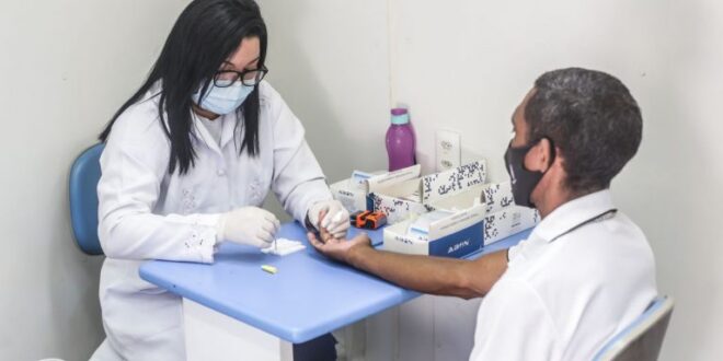 Comissão debate atendimento a pacientes com diabetes no SUS