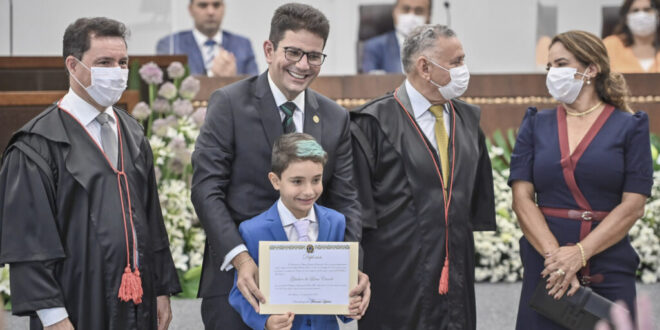 Governador Gladson Cameli e vice-governadora eleita Mailza Gomes são diplomados pelo Tribunal Regional Eleitoral