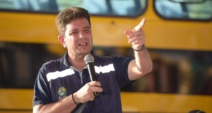 Governo do Estado anuncia pagamento de abono salarial aos servidores da Educação
