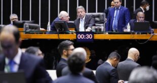 Câmara aprova projeto de combate à violência nas escolas