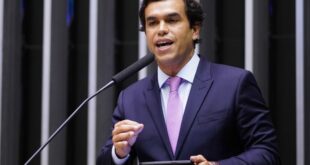 Câmara aprova projeto que prorroga subsídios para microgeração de energia solar