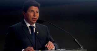 Urgente: presidente do Peru dissolve o Congresso e decreta governo de exceção