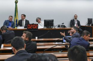 Relator sugere aprovação com ressalvas de contas presidenciais de 2020