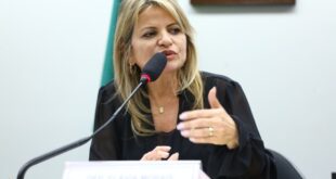 Comissão aprova aplicação do Código de Defesa do Consumidor na previdência aberta