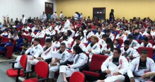 Escolas Gracie Barra graduou 150 alunos de Jiu-Jitsu em Rio Branco