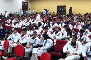 Escolas Gracie Barra graduou 150 alunos de Jiu-Jitsu em Rio Branco