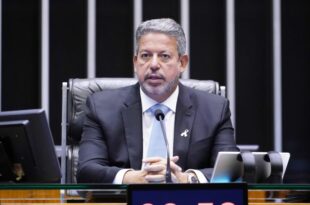 Arthur Lira condena violência em protestos ocorridos em Brasília