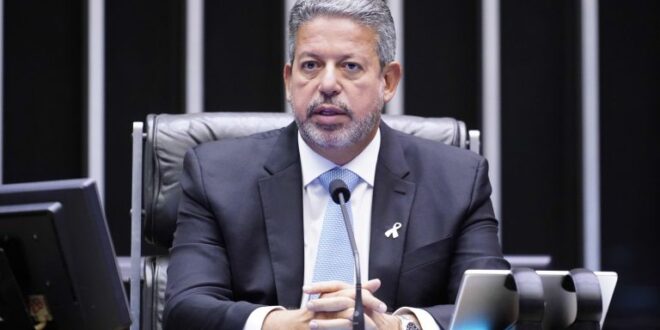 Arthur Lira condena violência em protestos ocorridos em Brasília