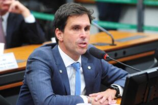 Comissão amplia lista de isenções de carência na aposentadoria por invalidez e no auxílio-doença