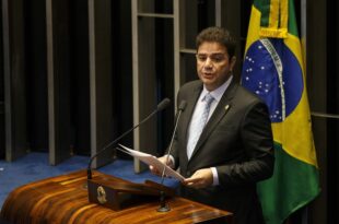 PT entra com ação judicial contra Gladson e Mailza por abuso de poder econômico e político