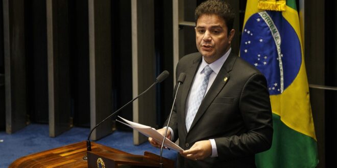 PT entra com ação judicial contra Gladson e Mailza por abuso de poder econômico e político