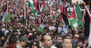Causa palestina ganha força entre árabes na Copa do Qatar