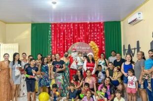 Crianças com deficiência ganham natal inclusivo e antecipado em Porto Walter